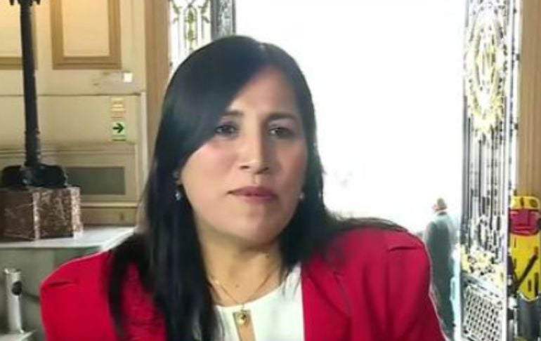 Flor Pablo adelanta que votará por la vacancia y que no dará confianza al gabinete Betssy Chávez